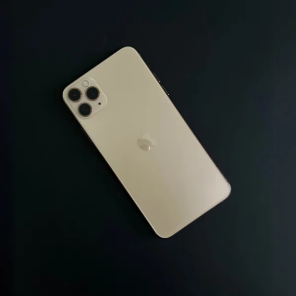 Cel Apple | iPhone | 11 Pro Max | 256GB | Dorado | S/N
